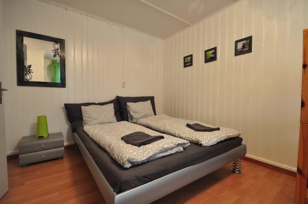 Interlaken Town House Sleeps 12 Guests Central Cameră foto